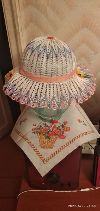 Продаю детскую шляпку.