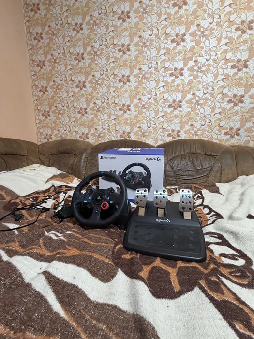 Продавам logitech g29