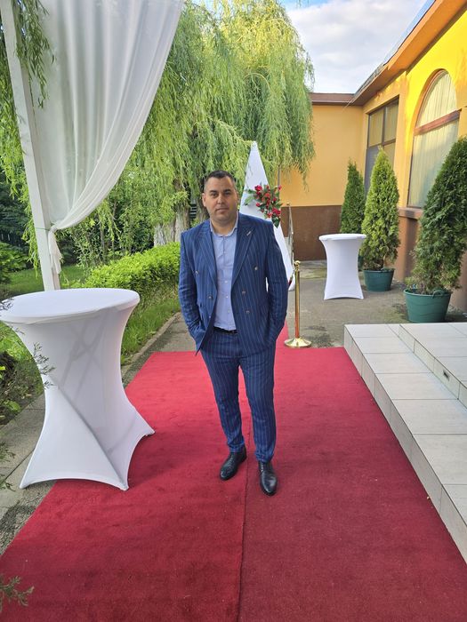 Dj si Solist Vocal Nuntă Botez Cununie Aniversari Petreceri Private