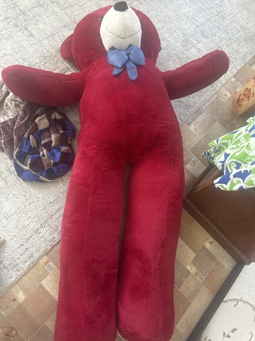 Мишка красная большая.