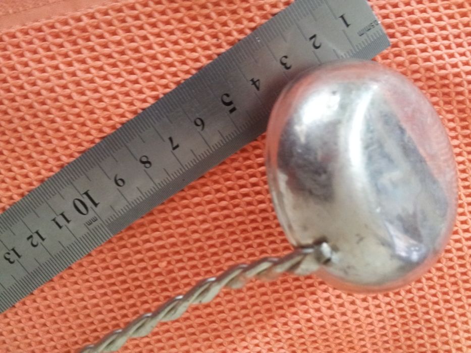 посребрена домакинска посуда лъжица /черпак/ добре запазена за вр