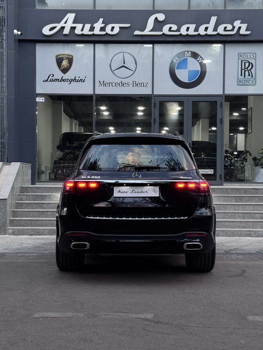 Mercedes Benz GLS450