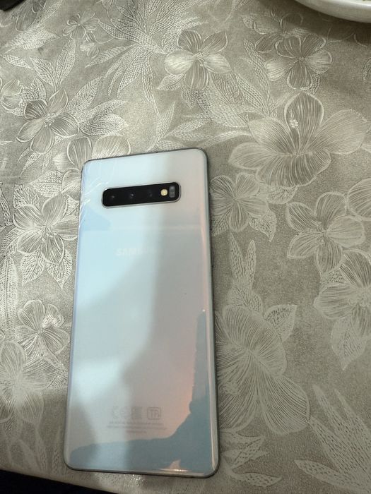 Samsung Galaxy S10+