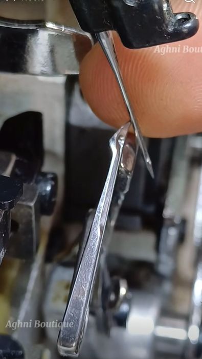 Reparații și întreținere Mașini de Cusut.