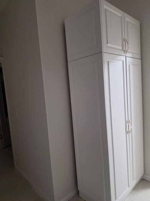 Продам шкаф в прихожую