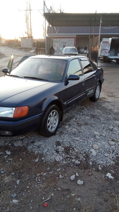 Audi rs4 1993год ...