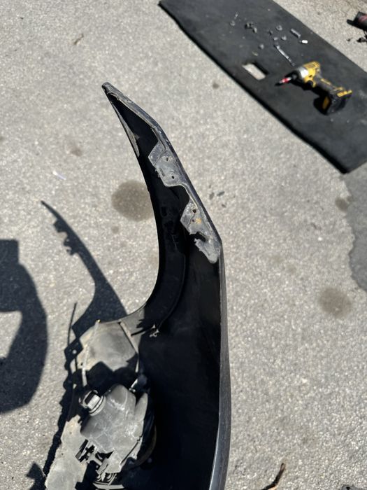 Предна брония преди фейс BMW E91