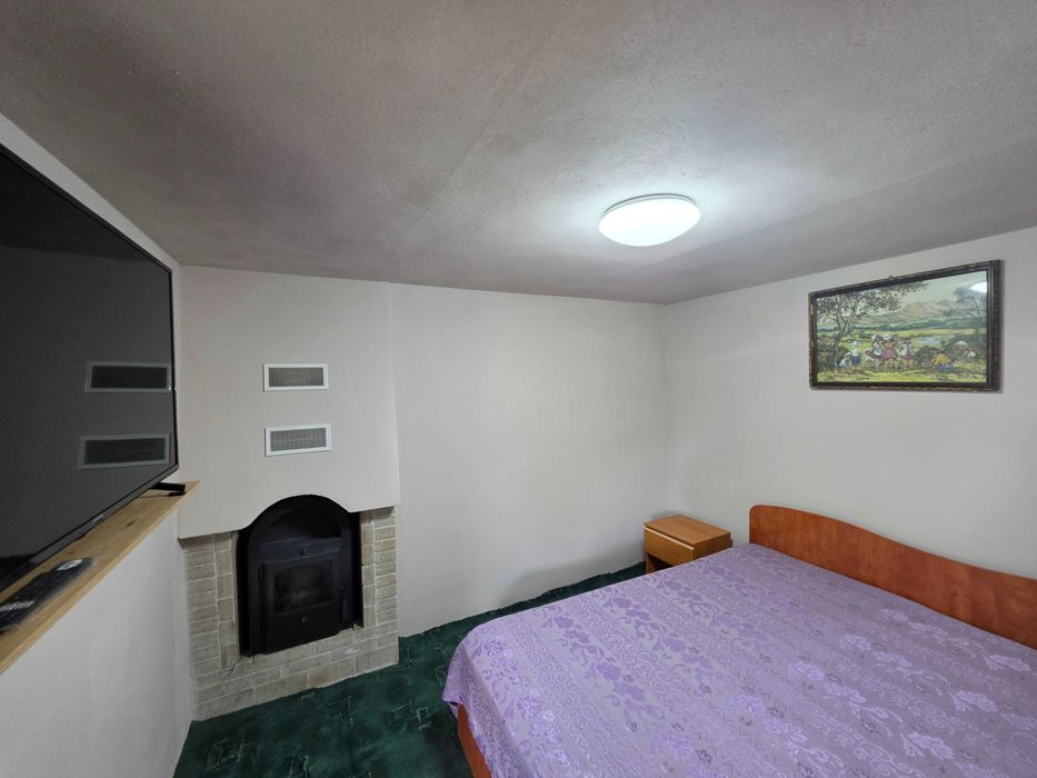 Vând casă de vacanță