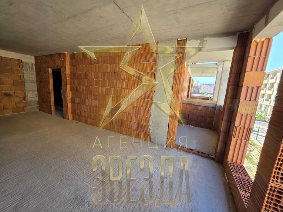 Продава се Двустаен апартамент в Пловдив, Остромила - 63 кв.м за 1270 €/кв.м - Снимка #4