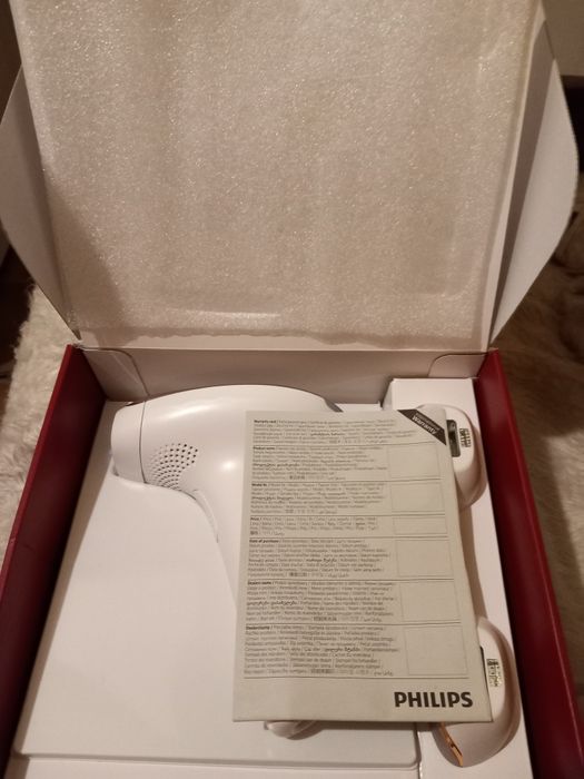 Нов фотоепилатор Филипс Лумеа SC1998