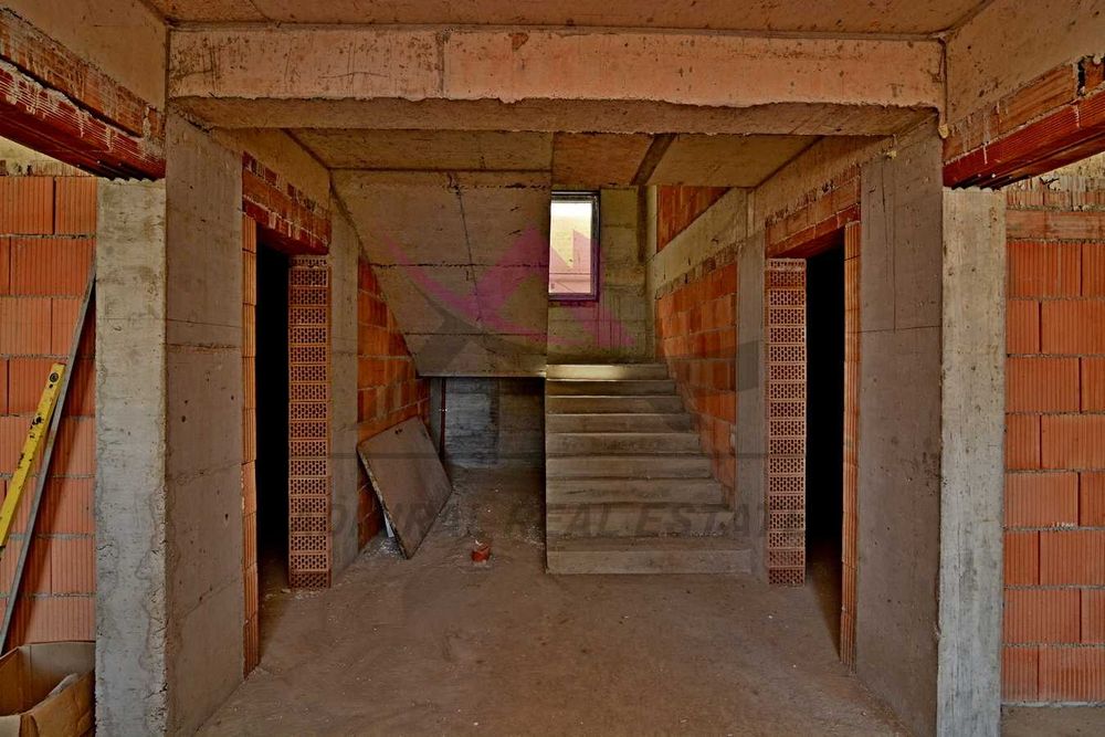 Продава се Двустаен апартамент в Варна, м-т Зеленика - 79 кв.м за 1406 €/кв.м - Снимка #6