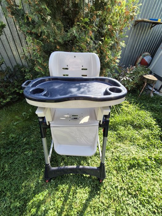 Детский столик б/у