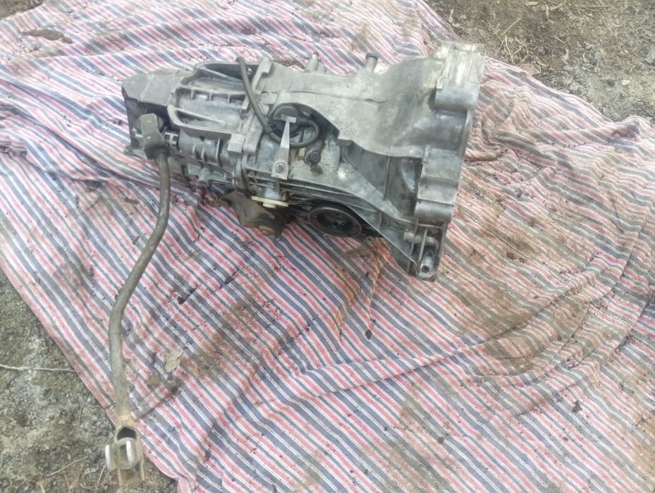 Коробка передач механика Ауди 80б3