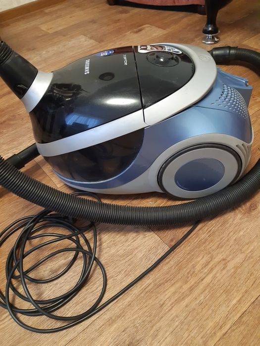 Пылесос Samsung  SD -9450