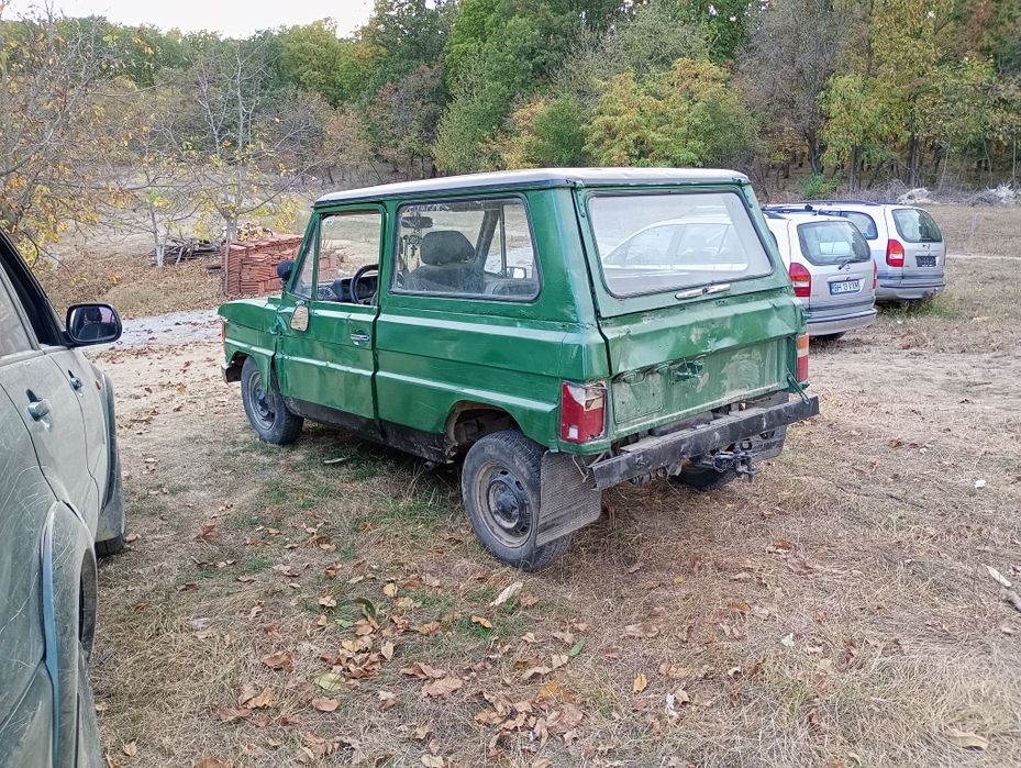 Vând ARO 10 functional