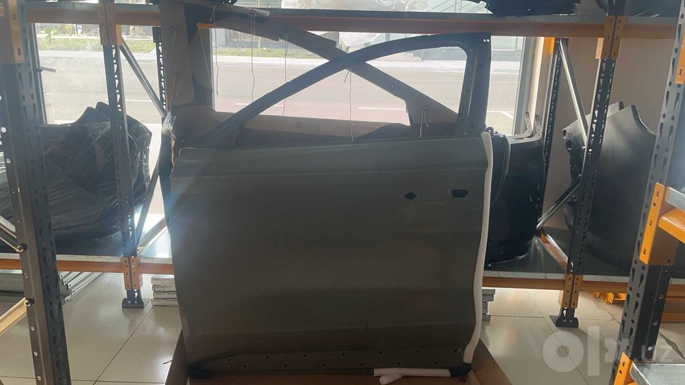 BYD SONG PLUS EV Chap old eshik komplekti aftermarket, omborda mavjud.