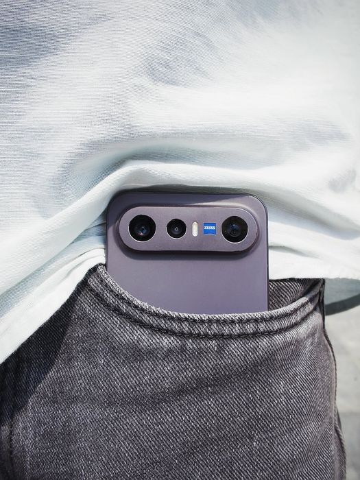 Vivo X300 FE Carl Zeiss