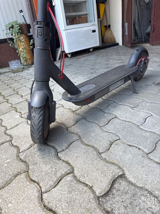 Trotineta electrica Mi electric scooter Pro