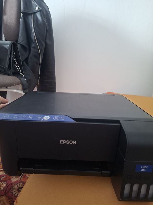 Продам принтер Epson 3151