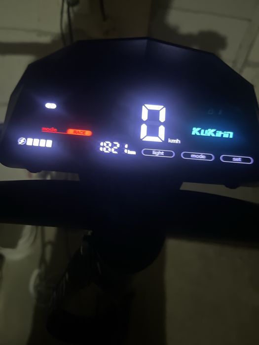 Trotineta kukirin g2