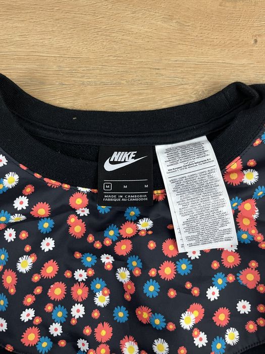 Adidas Originals,Nike дамски суитчъри размер S-М