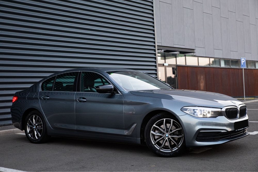 BMW 5 Series 2019 — imagine 3