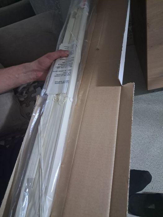 Продам жалюзи новые