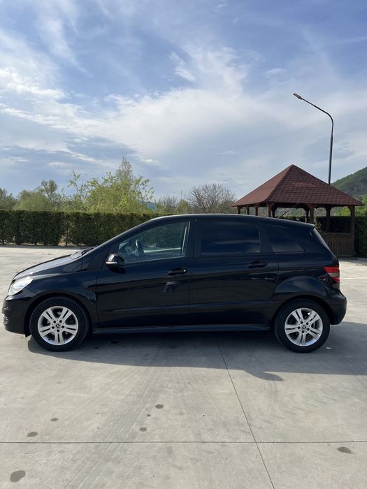 Mercedes B-Class