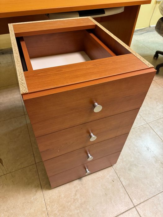 Офис контейнер с 4 чекмеджета за бюро