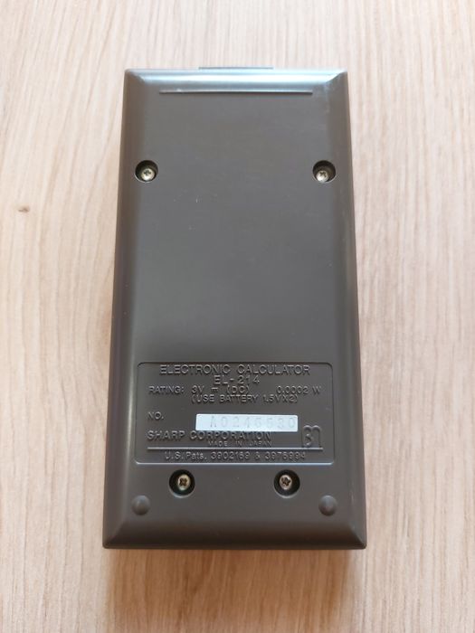 Калкулатор SHARP Elsi Mate EL-214