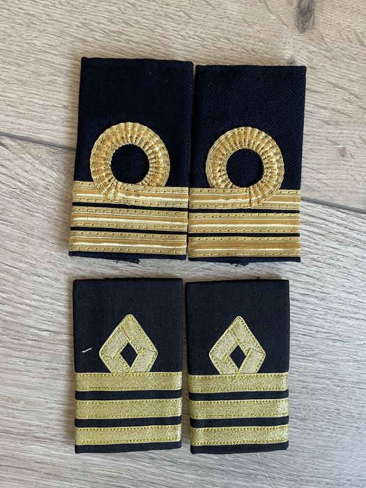 Epoleti / trese capitan noi