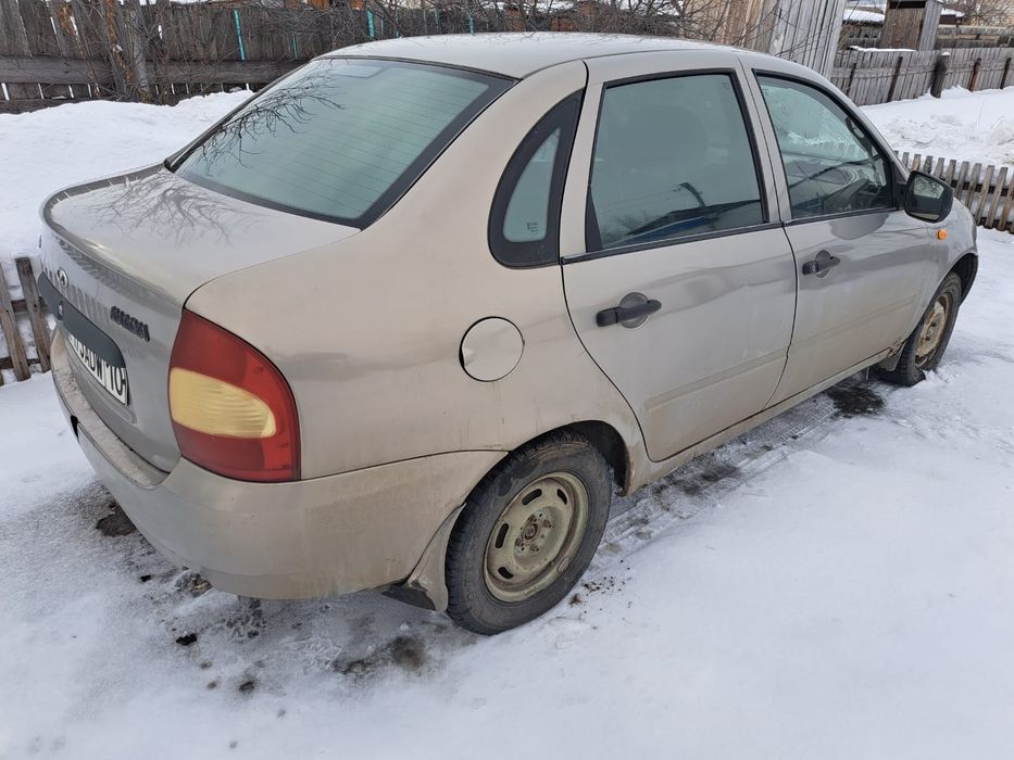 Машина Лада Калина