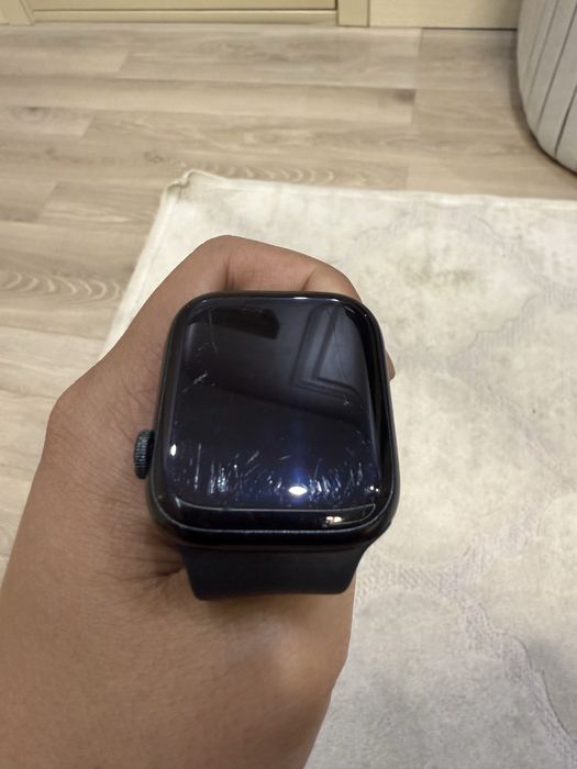 Apple watch series 8