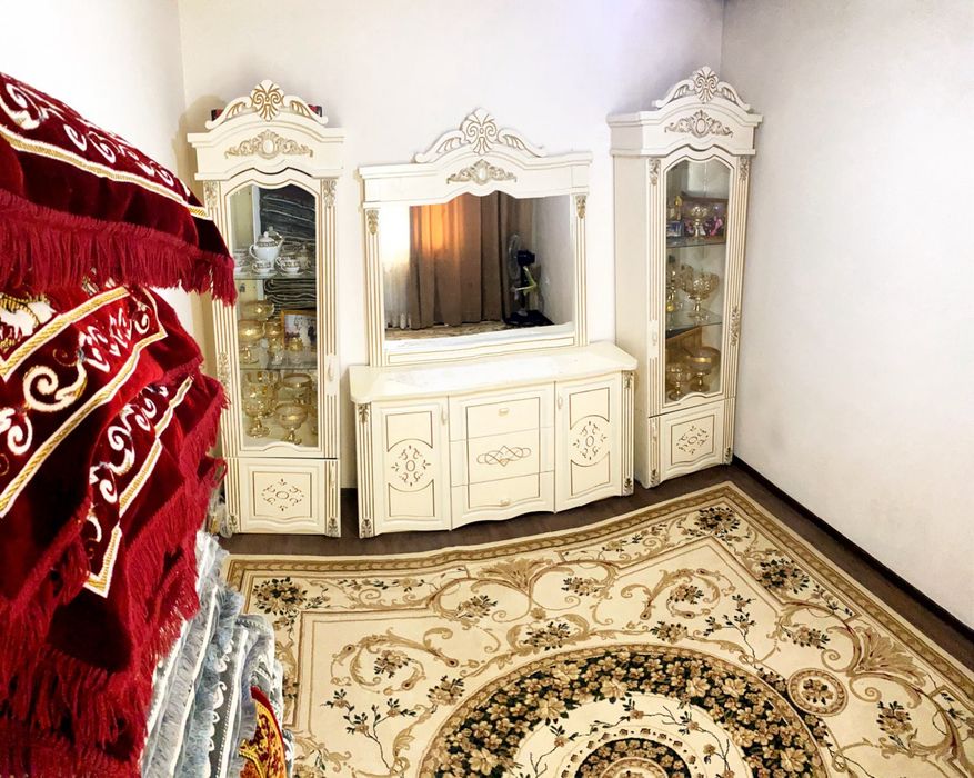 Uy egasi Katej 3 xonali judayam shinam