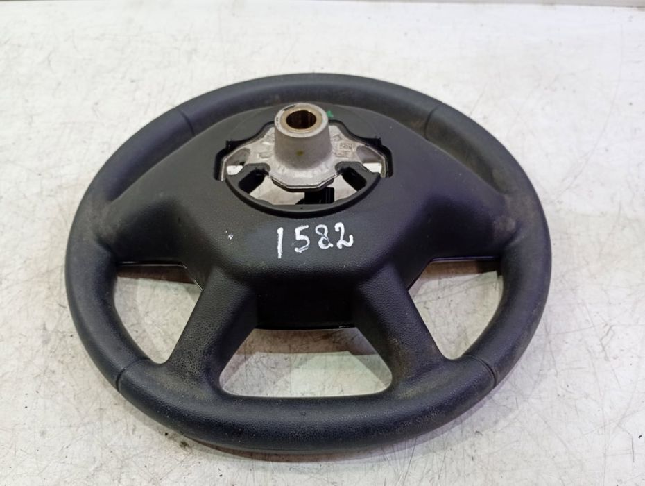 Volan in 4 spite cu comenzi 484007754R Dacia Logan 3 (2020 - 2024) H4D 470