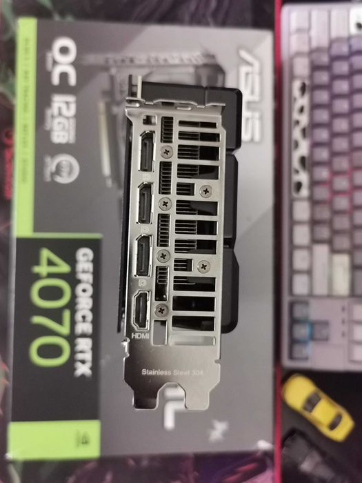 Видеокарта RTX 4070 12GB Asus Dual с оригинална кутия