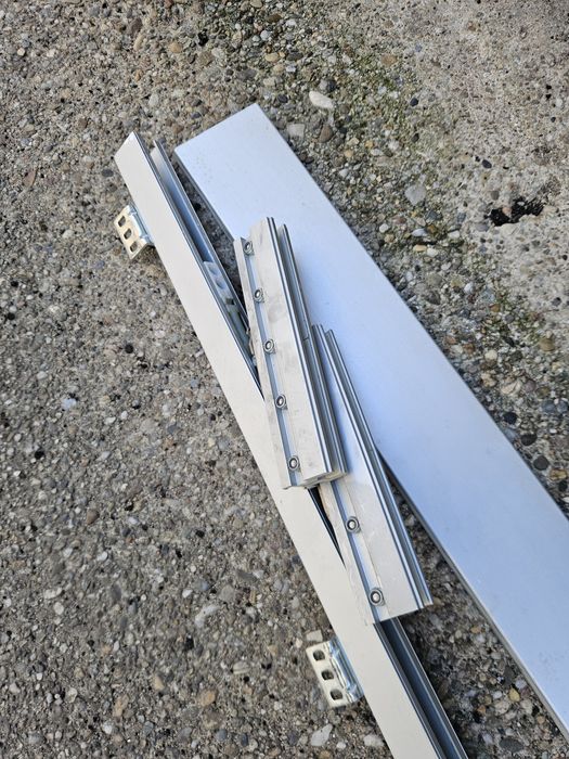 Sina aluminiu pentru usa culisanta de sticla