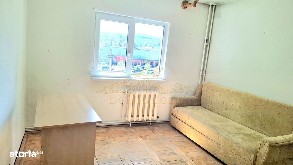 Vind apartament 3 camere Calea Manastur.