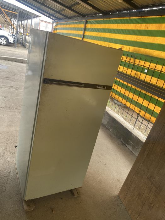 xaladilnik sotiladi srochna