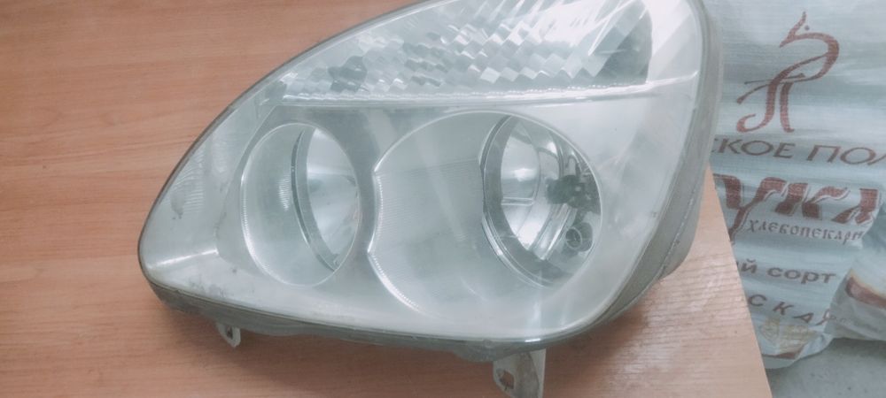 Фара на газель бу левая сторона
