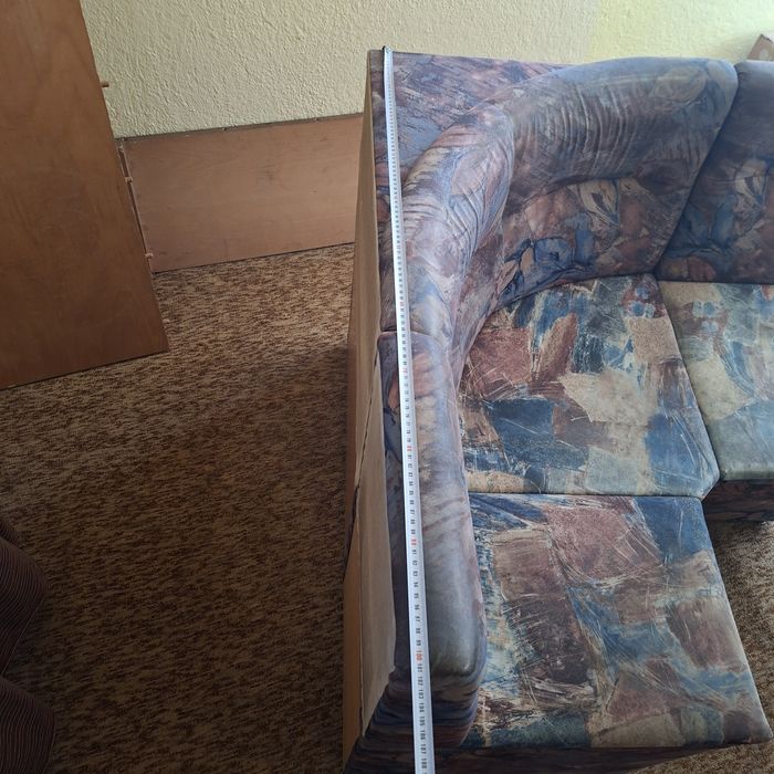 Ъглово канапе - кухненско.