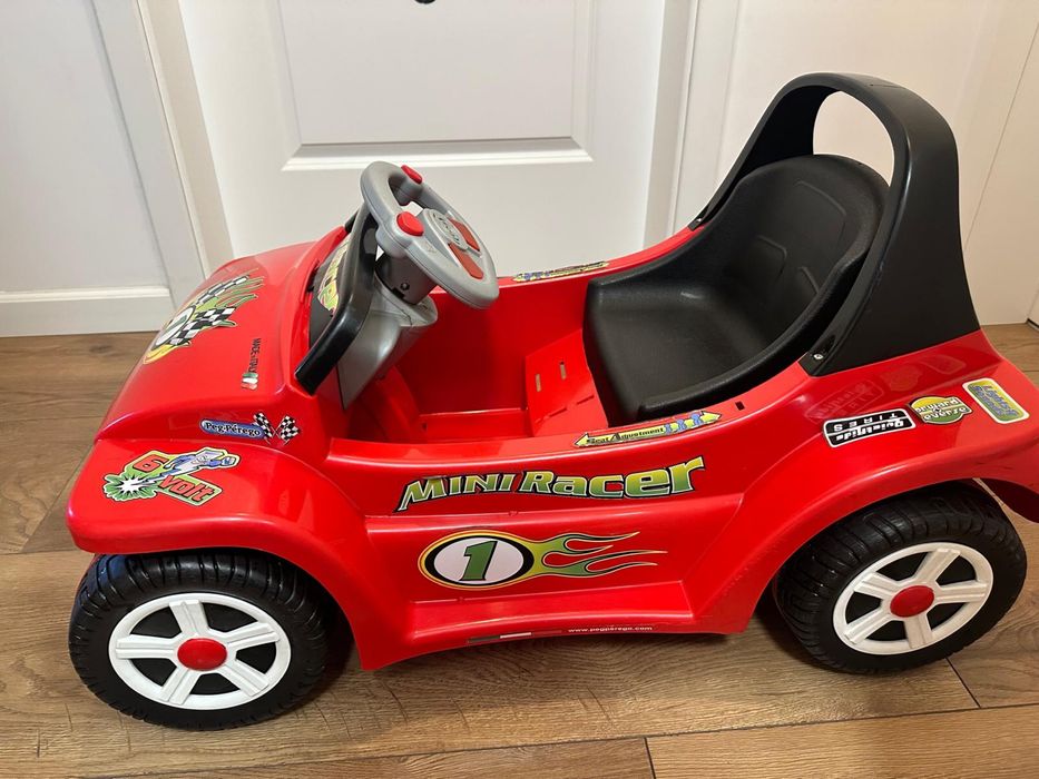 Masinuta electrica Mini Racer Peg Perego 12 v