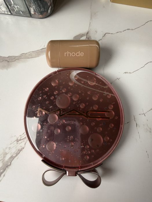 RHODE , FENTY , MAC ,  NYX Козметика Декоративна