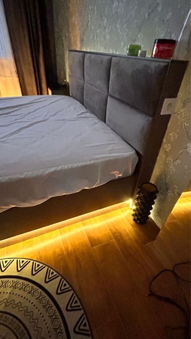 Кровать двухспальняя