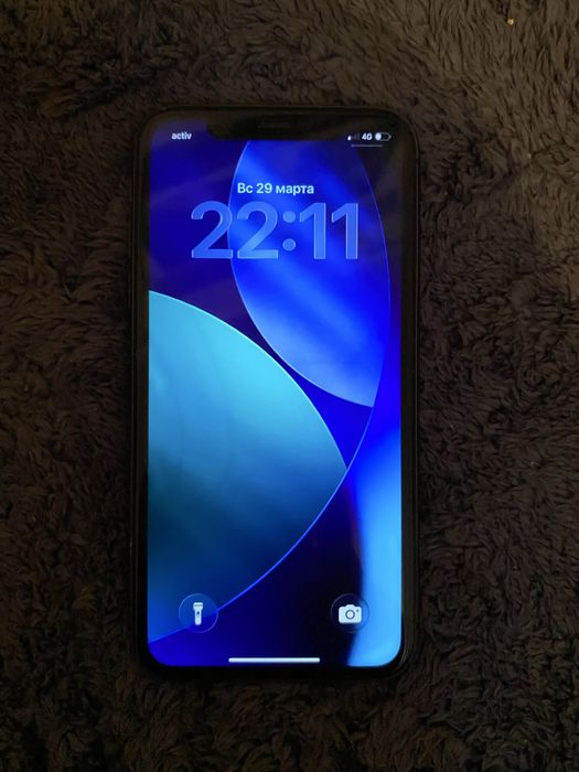 Айфон 11 продам срочно