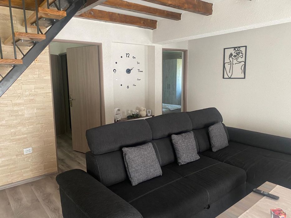 De vinzare casa de vacanta