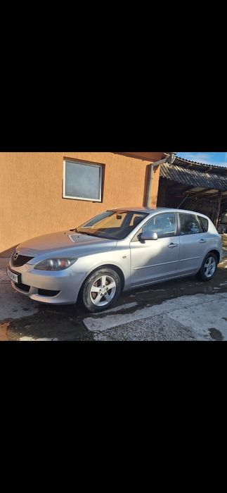 Vând Mazda 3 din 2004