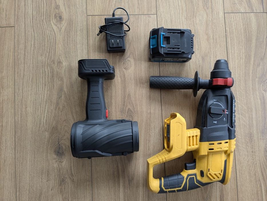 Воздуходуйка и перфоратор