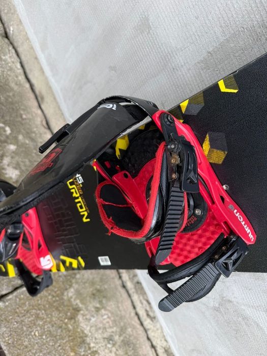 Placa snowboard Burton Cruzer V-Rocker 145cm cu legături Burton