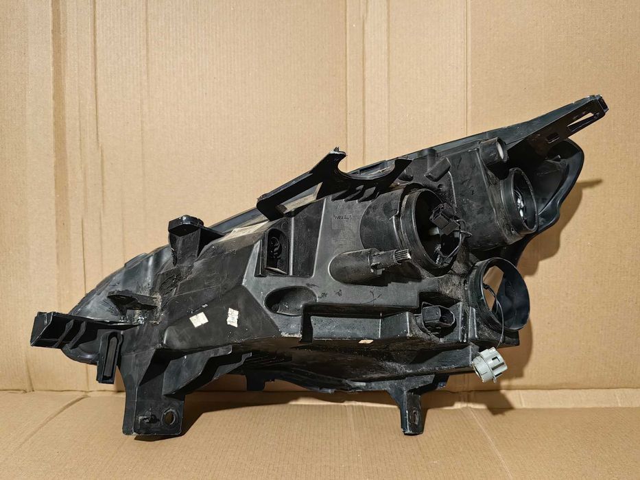 Фар за Citroen Berlingo / Peugeot Partner